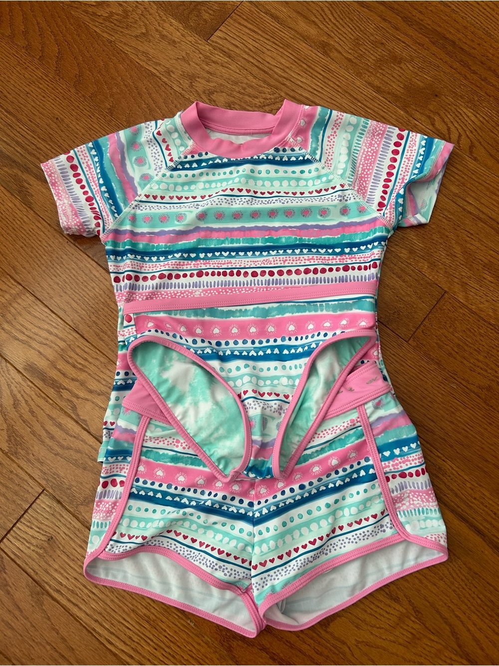 Eddie Bauer girls 3 piece bathing suit, 7/8